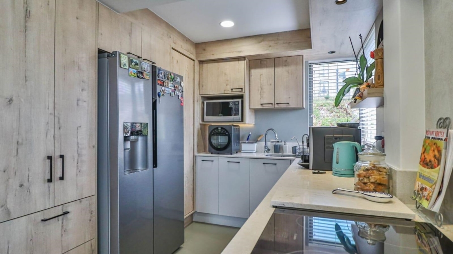 2 Bedroom Property for Sale in Island View Western Cape